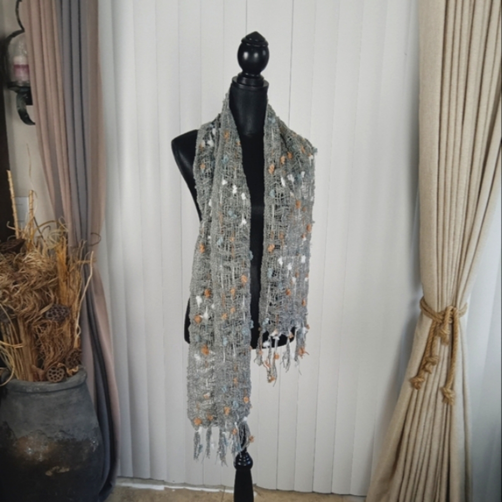 Womens Scarf.